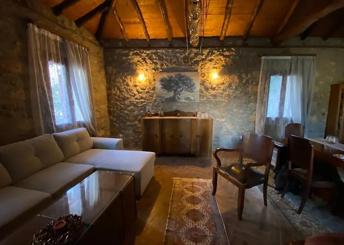 το πατρικό - To Patriko Epidavros *